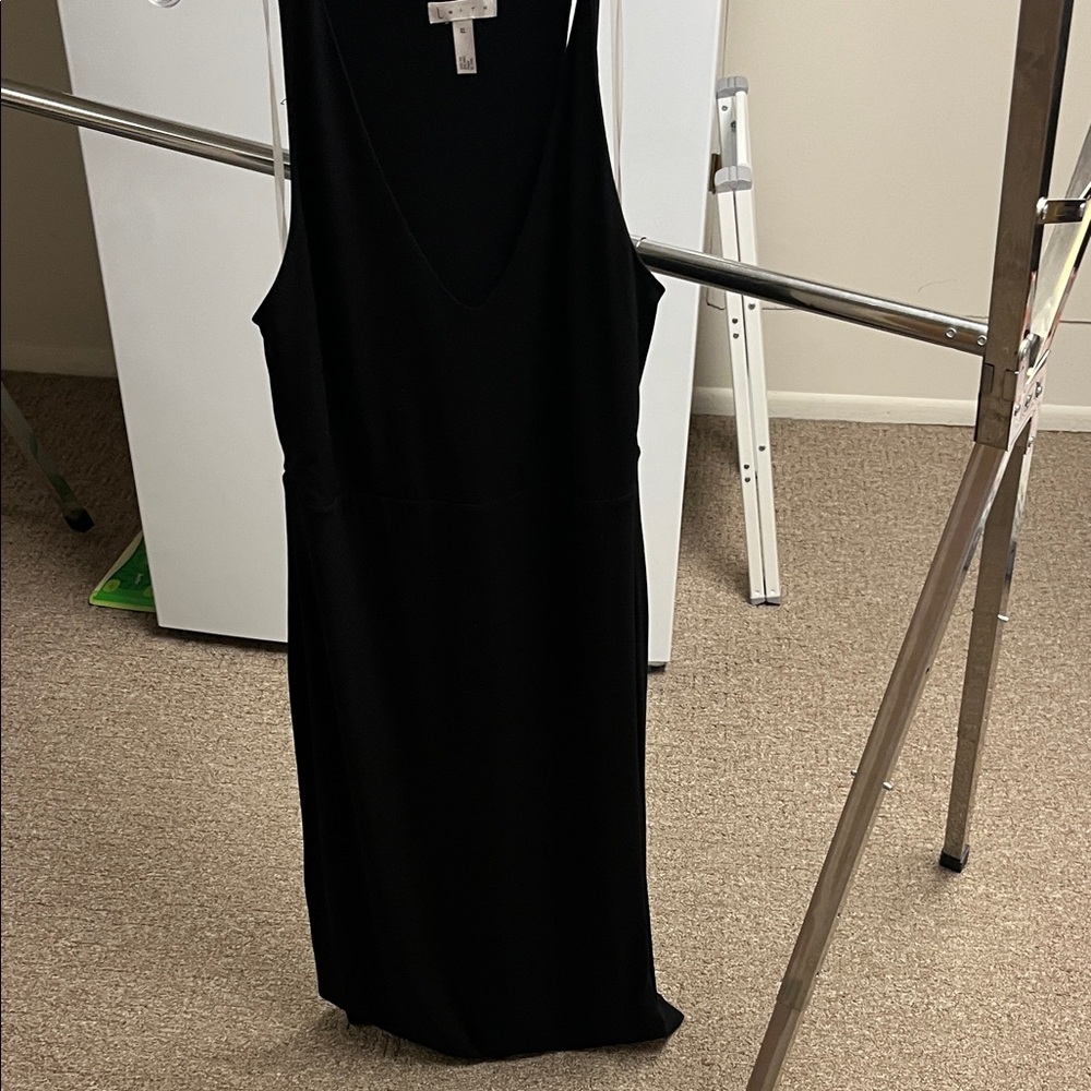 Leith Black V-Neck Dress